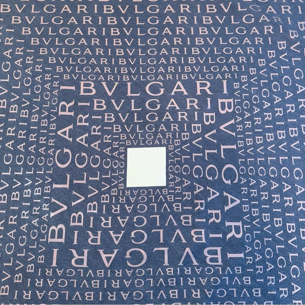 Authentic Bvlgari Scarf - Picture 4 of 9